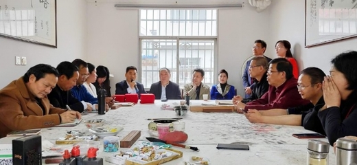 漢中市赤土嶺文化交流協(xié)會舉行“抗疫”線上朗誦活動總結(jié)表彰會\\n——以聲為戈，共筑抗疫文化防線